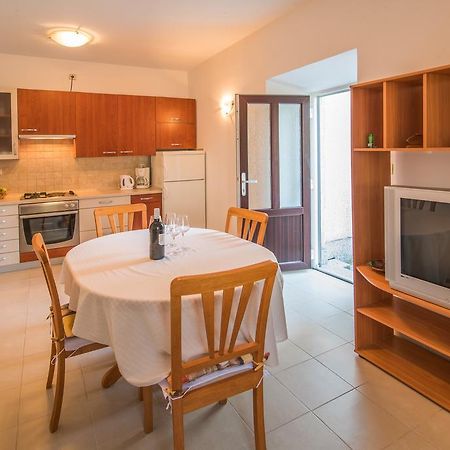 Apartment Ana 1 Malinska Zewnętrze zdjęcie